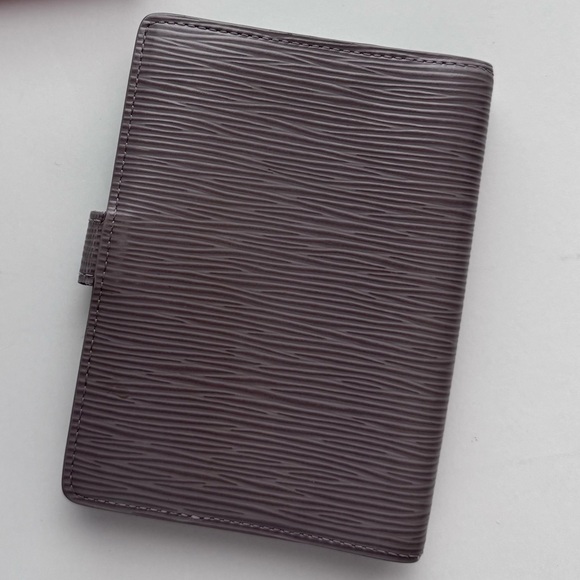 Louis Vuitton Epi Leather PM agenda - Picture 2 of 3